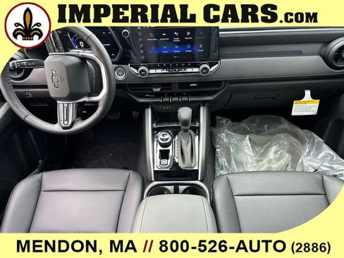 New 2026 Chevrolet Colorado Trail Boss w/ Midnight Edition image 15