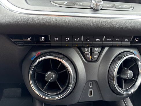 Used 2024 Chevrolet Blazer LT w/ Convenience Package image 22