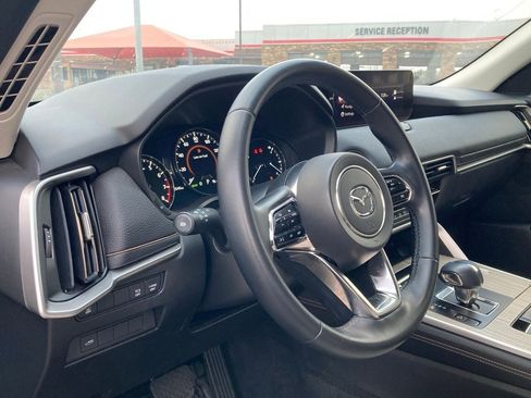 Used 2024 MAZDA CX-90 3.3 Turbo w/ Preferred Plus image 8