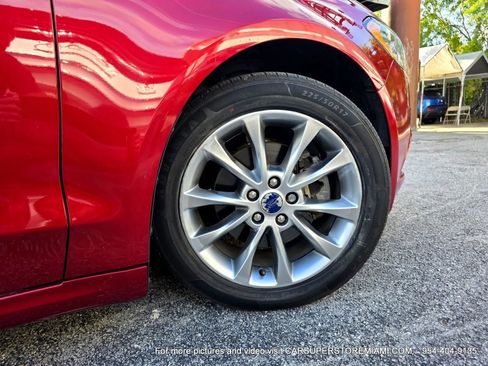 Used 2017 Ford Fusion SE image 44