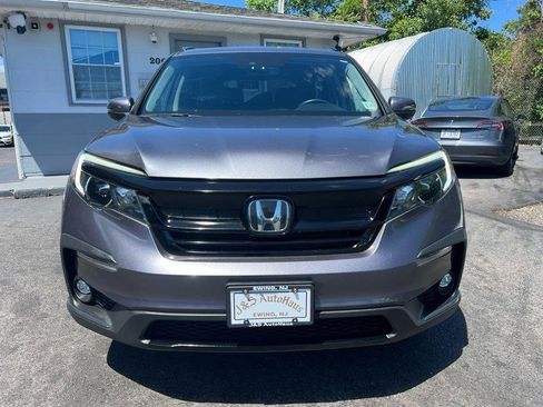 Used 2021 Honda Pilot Special Edition image 2