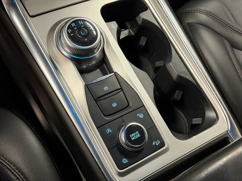 Used 2023 Ford Explorer Platinum w/ Technology Package image 67