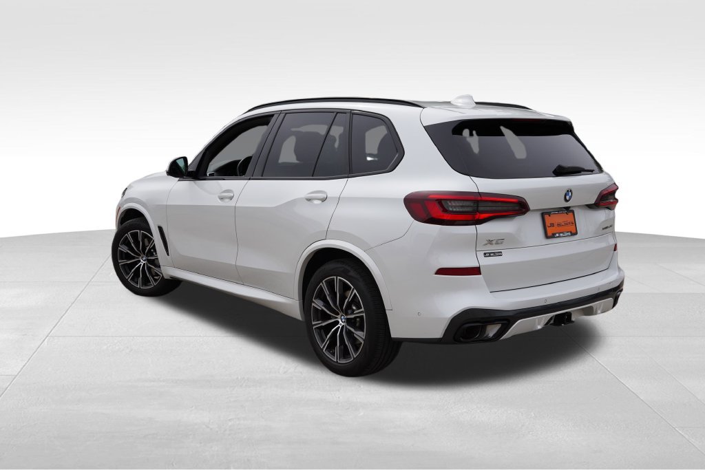 Used 2023 BMW X5 xDrive40i w/ M Sport Package AWD/4WD image 7