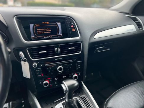 Used 2017 Audi Q5 2.0T Premium image 23