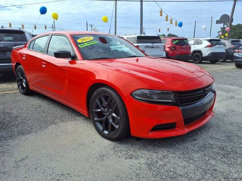 Used 2023 Dodge Charger SXT w/ Blacktop Package image 5