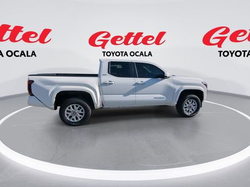 Used 2024 Toyota Tacoma SR5 image 9
