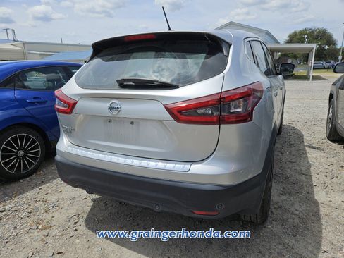 Used 2020 Nissan Rogue Sport S w/ Appearance Package image 7