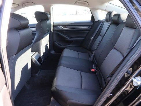Used 2021 Honda Accord LX image 10
