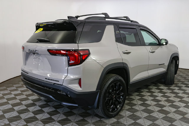Used 2026 GMC Terrain Elevation w/ Elevation Premium Package AWD/4WD image 13