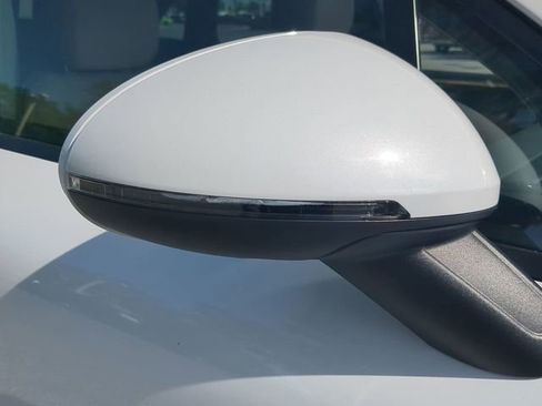 Used 2019 Porsche Macan AWD/4WD image 13