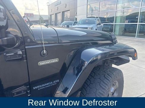 Used 2017 Jeep Wrangler Unlimited Sport AWD/4WD image 16