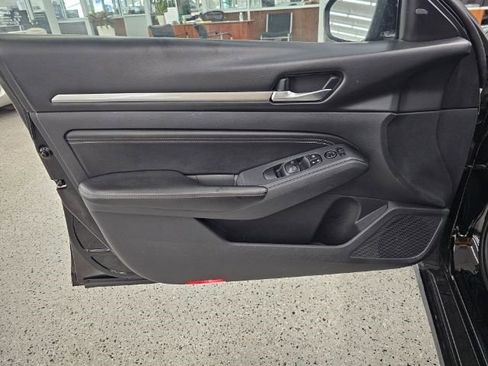 Used 2019 Nissan Altima 2.5 SL image 24