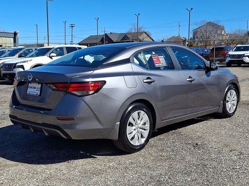 Certified 2021 Nissan Sentra S image 7