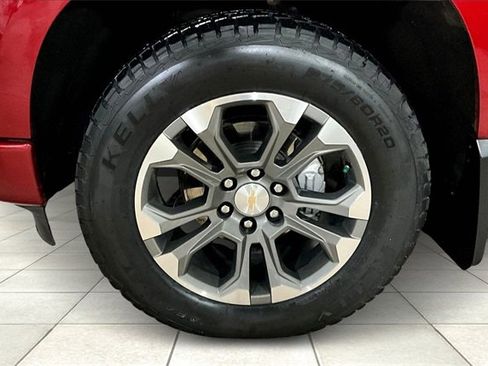 Certified 2024 Chevrolet Silverado 1500 High Country w/ Technology Package image 10