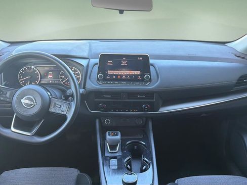 Certified 2023 Nissan Rogue SV image 7