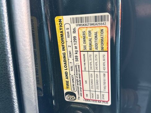 Used 2017 Ford Explorer Sport image 41