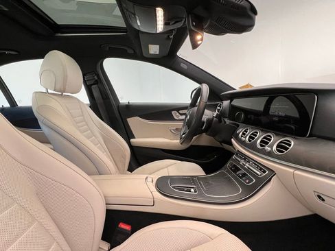 Used 2022 Mercedes-Benz E 450 E 450 image 6