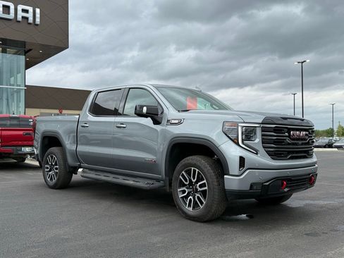 Used 2026 GMC Sierra 1500 AT4 w/ AT4 Premium Package AWD/4WD image 3