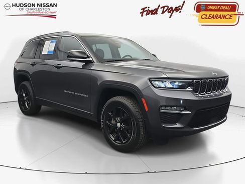 Used 2023 Jeep Grand Cherokee Limited image 1