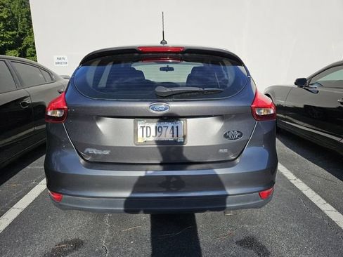 Used 2018 Ford Focus SE FWD image 8