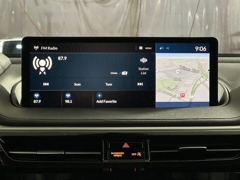 Used 2023 Acura MDX FWD w/ Technology Package image 18