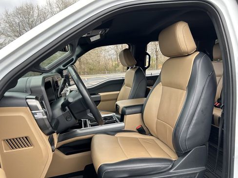 Used 2023 Ford F250 Lariat w/ Chrome Package image 47