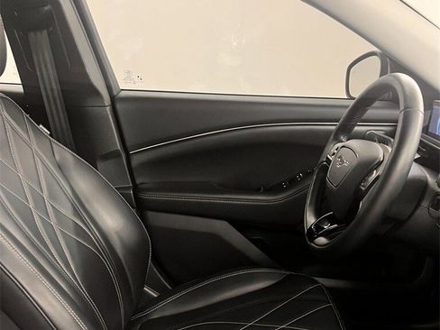 Used 2021 Ford Mustang Mach-E Select w/ Comfort/Appearance Package image 44