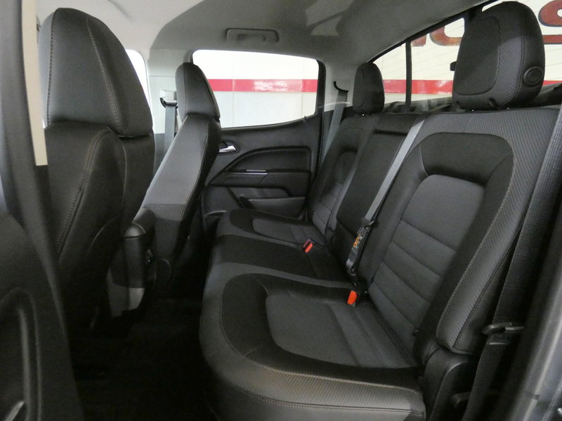 Used 2022 GMC Canyon AT4 AWD/4WD image 17