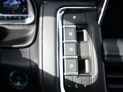 Used 2022 Chevrolet Tahoe LT w/ Luxury Package AWD/4WD image 51