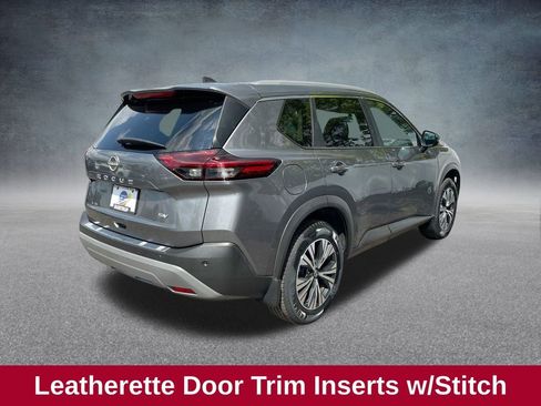 Used 2023 Nissan Rogue SV w/ SV Premium Package image 17