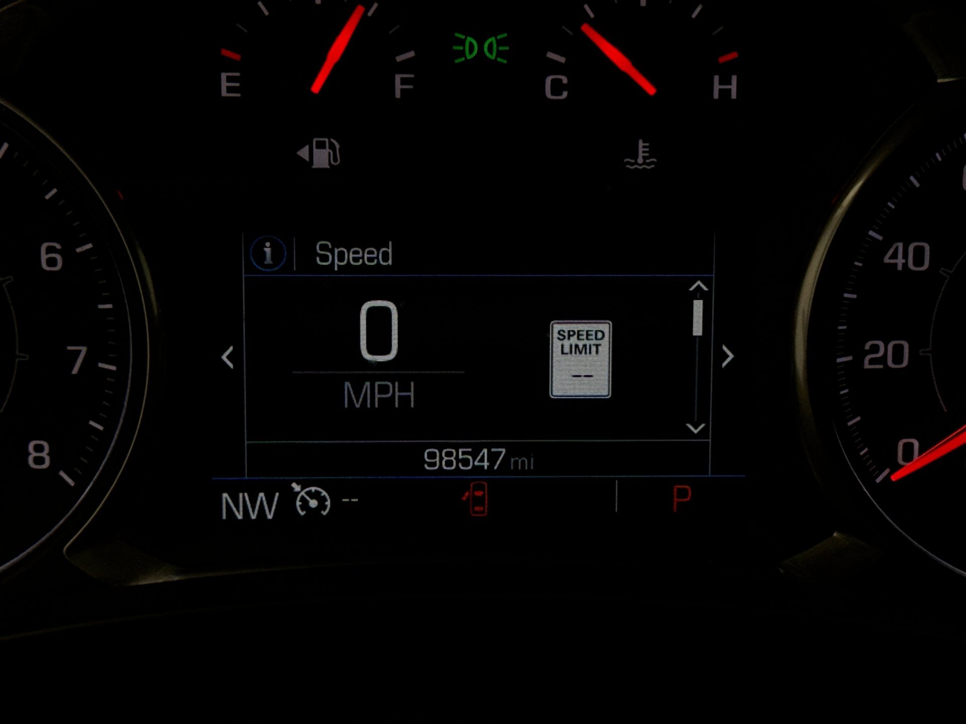 Used 2018 GMC Terrain SLE w/ Driver Convenience Package AWD/4WD image 10