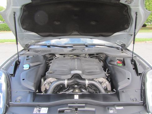 Used 2016 Porsche Cayenne S w/ Premium Plus Package image 25