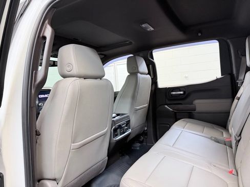 Used 2021 GMC Sierra 1500 SLT w/ SLT Premium Package AWD/4WD image 21