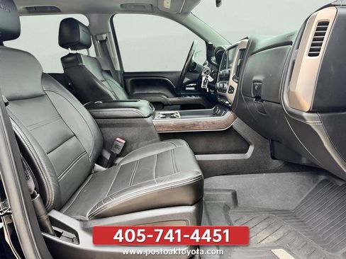 Used 2017 GMC Sierra 1500 Denali w/ Denali Ultimate Package AWD/4WD image 27