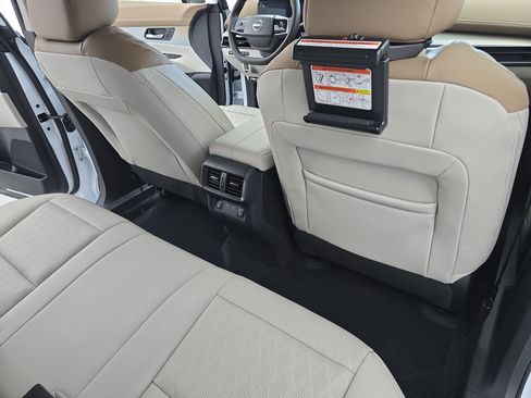 New 2026 Nissan Murano Platinum w/ Cargo Package AWD/4WD image 11