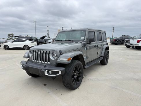 Used 2021 Jeep Wrangler Unlimited Sahara w/ Safety Group AWD/4WD image 1