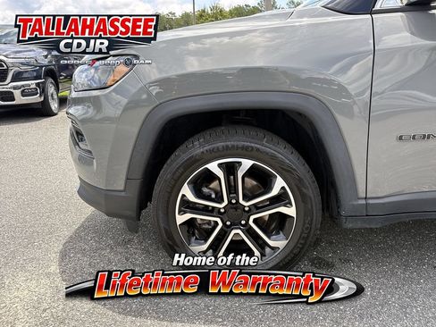 Used 2022 Jeep Compass Limited AWD/4WD image 13
