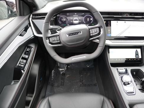 Used 2024 Jeep Wagoneer Launch Edition image 22