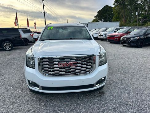 Used 2019 GMC Yukon XL Denali RWD image 19