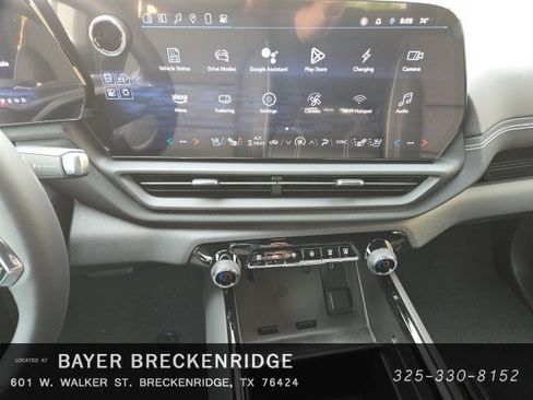 New 2025 Chevrolet Silverado EV LT image 11