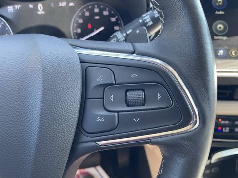 Used 2023 Buick Envision Essence AWD/4WD image 18