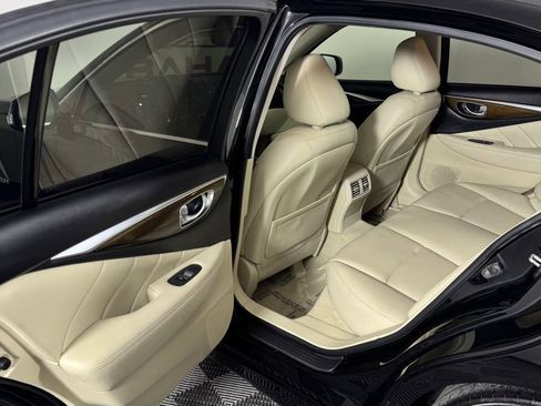Used 2019 INFINITI Q50 Luxe w/ Essential Package (3.0T Luxe) RWD image 27