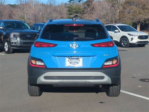 Used 2023 Hyundai Kona SEL image 12