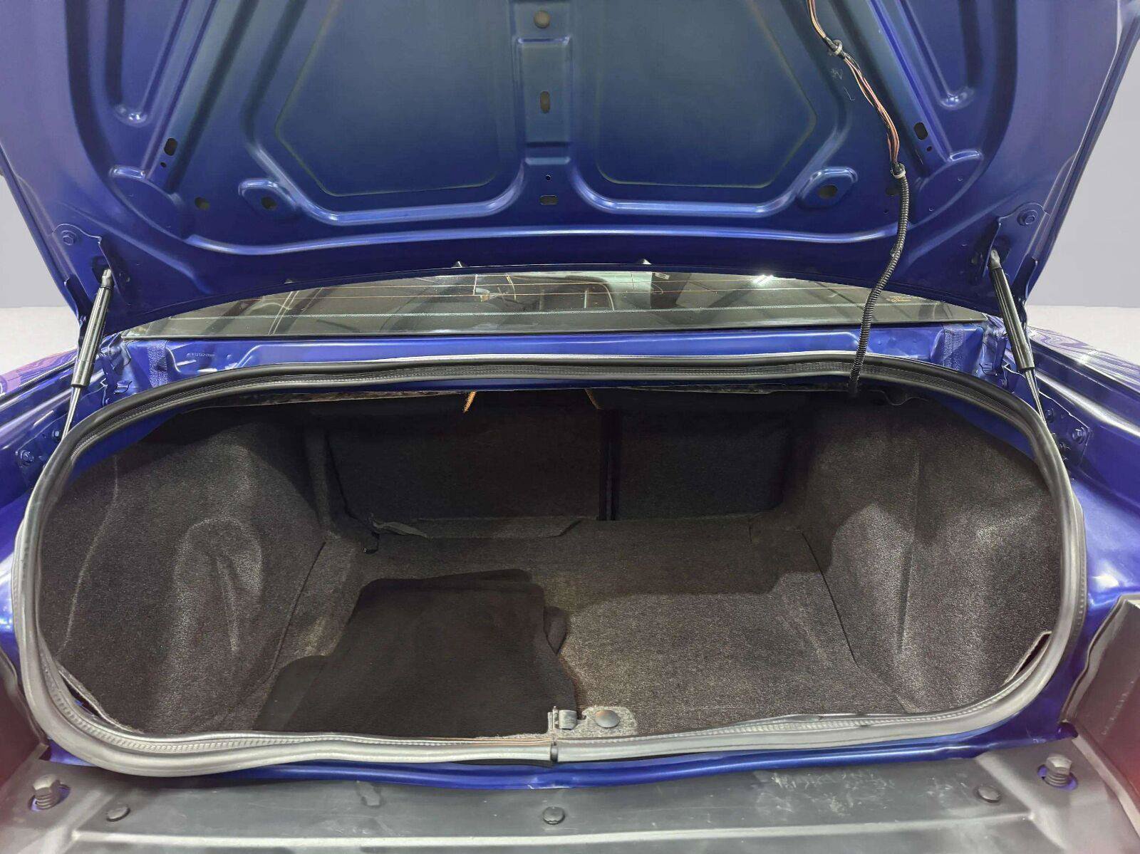 Used 2021 Dodge Challenger SXT w/ Blacktop Package RWD image 30