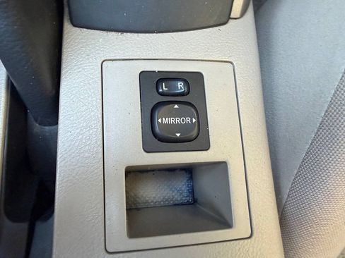 Used 2008 Toyota RAV4 2WD image 26