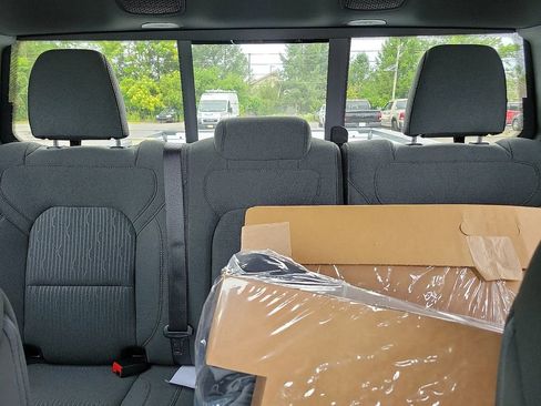 New 2023 RAM 1500 Big Horn image 14