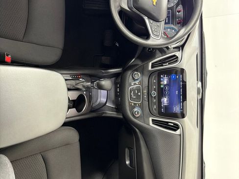 Used 2022 Chevrolet Malibu LS FWD image 25