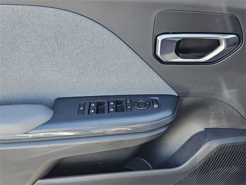 New 2025 Kia K4 EX image 21