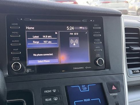 Used 2020 Toyota Sienna LE image 41