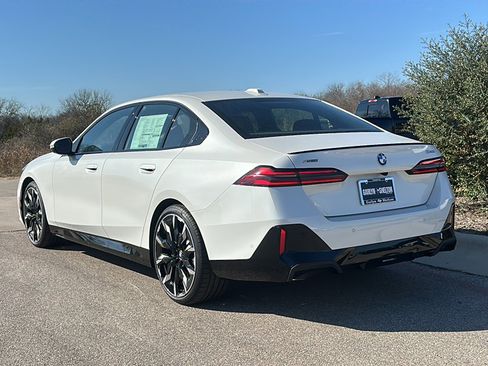 New 2026 BMW 540i xDrive xDrive w/ M Sport Package image 6